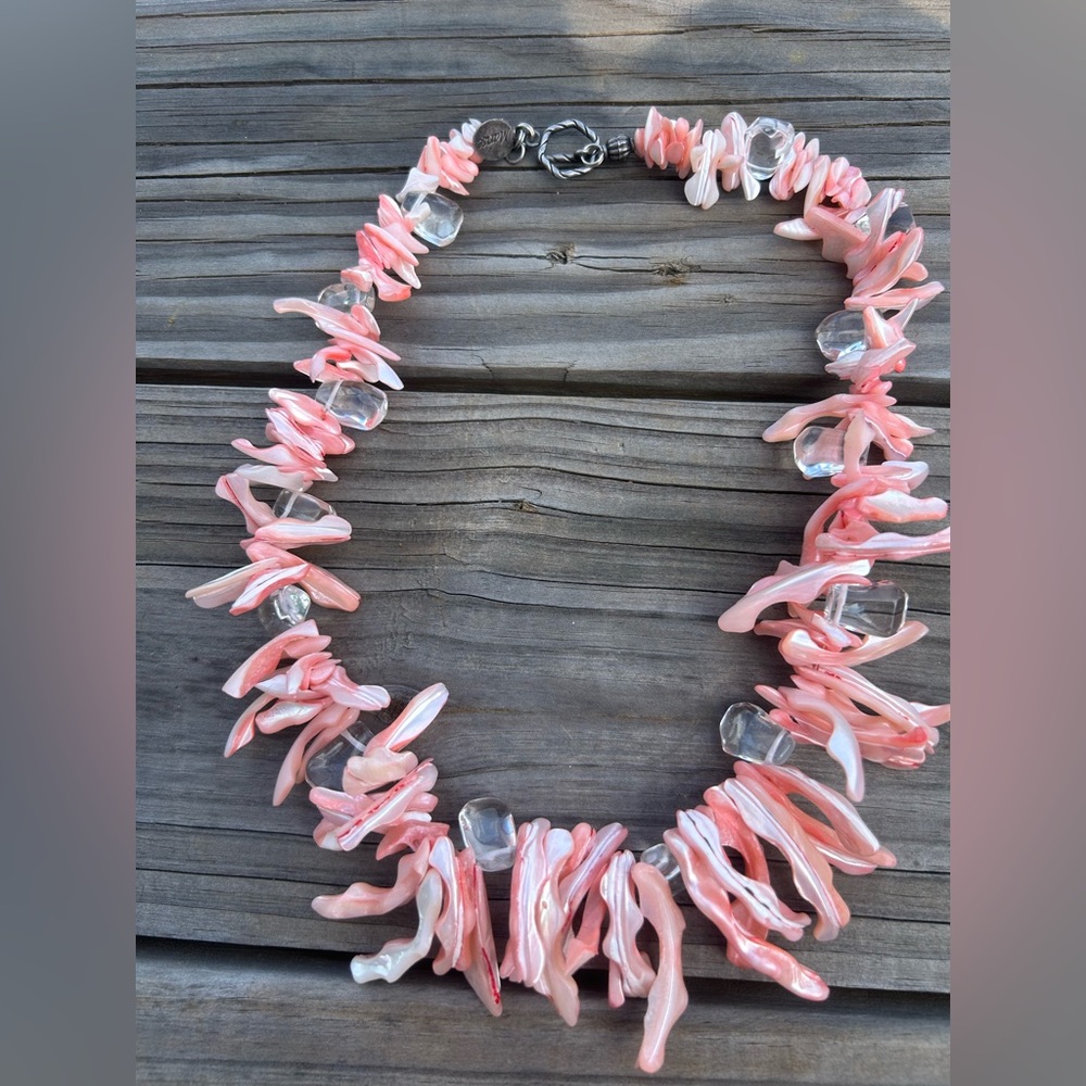 RARE Marise Summer Mother of Pearl & Quartz Necklace 22” long Silver Clasp